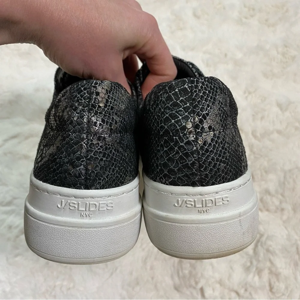 J/Slides Alara Platform Sneaker Size 6.5 Chunky Metallic Snakeskin Print Pull-On